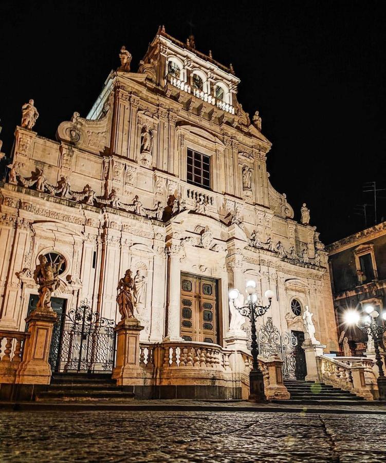 Willa La Casa Di Apollo Acireale Zewnętrze zdjęcie